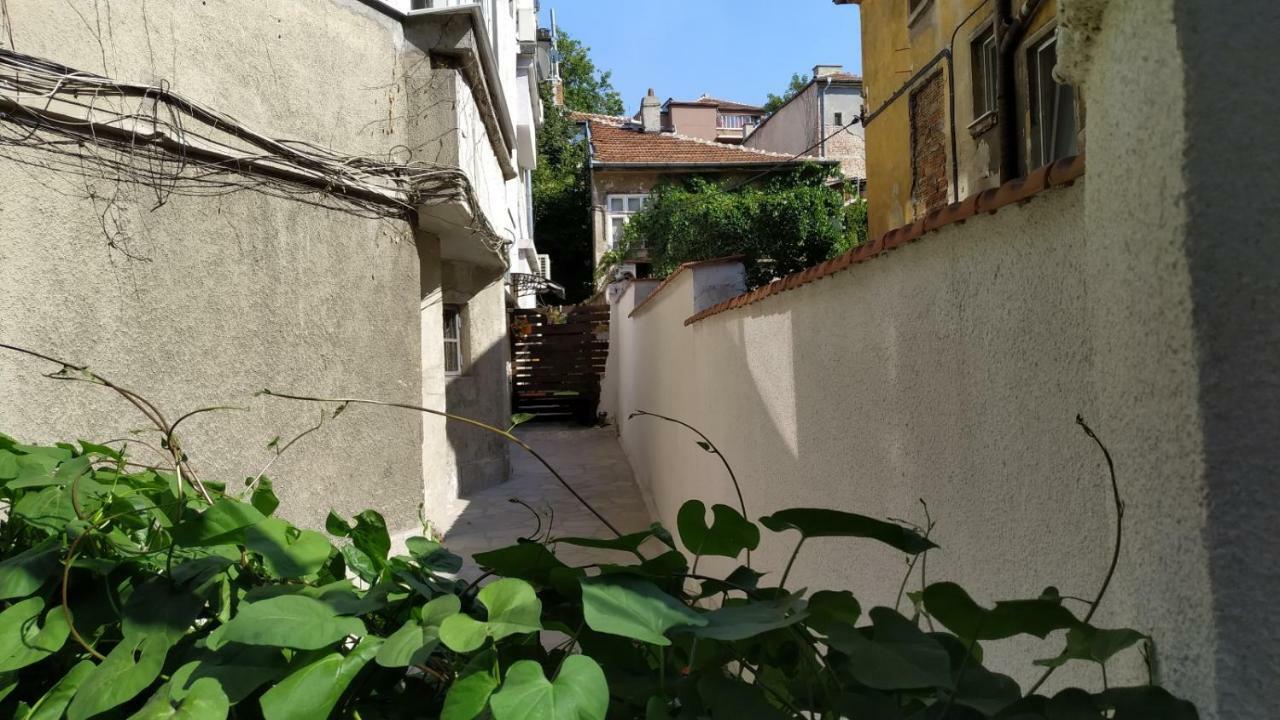 Miroom In The Heart Of Пловдив Екстериор снимка